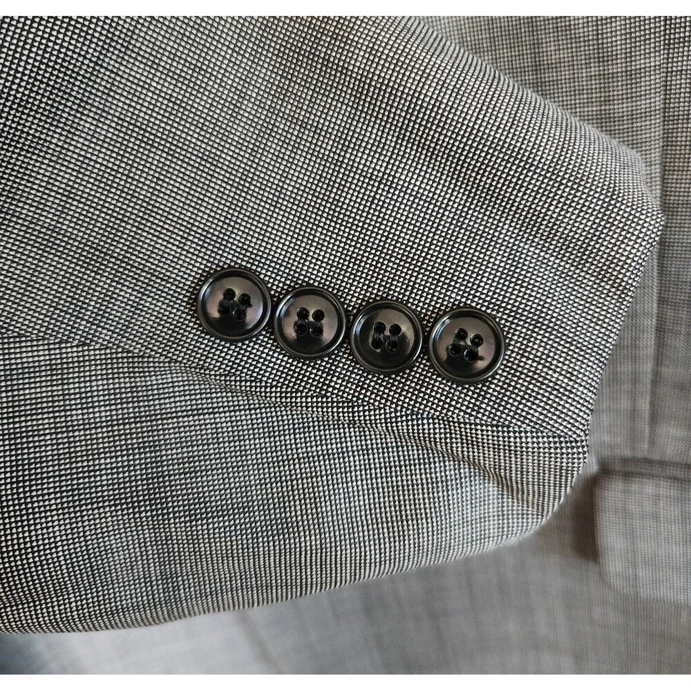 Jones New York Mens Suit Jacket Golden Twist Imported Fabric 100% Pure Wool Gray